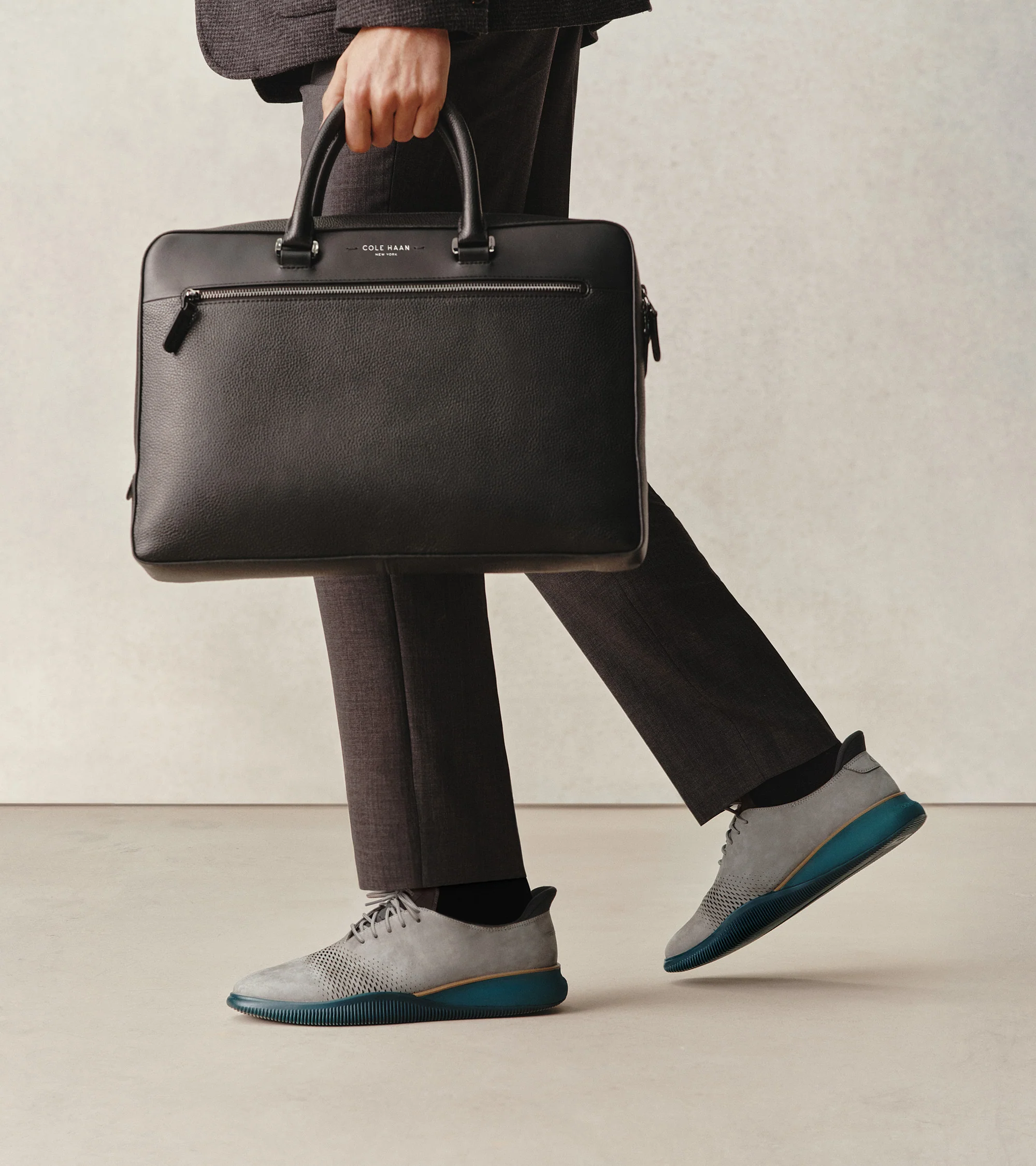 Men's Damon Briefcase - Image 2